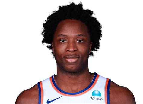 Write informative laconic excerpt under 30 words in mexican spanish for news below. Do not wrap it into quotation marks or html tags. OG Anunoby, alero de los Toronto Raptors, promedió 17.1 puntos, 5.5 rebotes, 2.6 asistencias, 1.5 robos y 2.4 triples por partido en la temporada pasada. Anunoby tuvo una temporada marcada por lesiones, jugando solo 48 partidos. A pesar de las lesiones, Anunoby es considerado uno de los pilares de los Raptors y su habilidad para contribuir en ambos lados de la cancha lo hace valioso en el mundo del Fantasy.,Anunoby destacó con Toronto Raptors con promedio de 17.1 puntos, 5.5 rebotes, 2.6 asistencias, 1.5 robos y 2.4 triples por partido en temporada. Lesiones no frenaron su impacto.