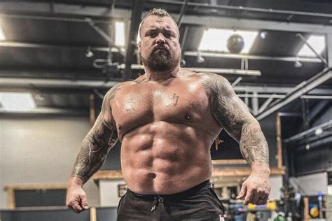 World’s strongest man Eddie Hall destroys Neffati Brothers in insane 2-on-1 freakshow fight