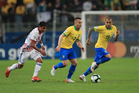 Write informative laconic excerpt under 30 words in mexican spanish for news below. Do not wrap it into quotation marks or html tags. ,El equipo de fútbol mexicano enfrentará a su rival histórico en un emocionante partido de clasificación para la Copa del Mundo.