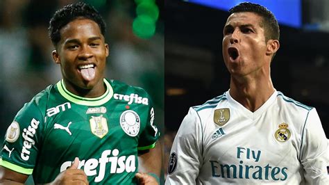 Write informative laconic excerpt under 30 words in mexican spanish for news below. Do not wrap it into quotation marks or html tags. Brazil forward Endrick has rejected comparisons with late Brazil legend Pelé and asked to "just let history be made."The Palmeiras star, who is set to join Real Madrid on July 21 when he turns 18, scored the winner in Brazil&apos;s 3-2 friendly victory against Mexico on Saturday ahead of the Copa América.In doing so, Endrick emulated Pelé&apos;s feat of scoring three goals for the national team before his 18th birthday."I always had it in my head that you [journalists] create your own things, you create crazy things," Endrick said."When I was younger, when I was 16 years old, I watched a lot of social media, I&apos;m not going to lie, and they kept comparing me to Vitor Roque, they kept comparing me to Pelé . You guys are crazy. Pelé was Pelé ."You shouldn&apos;t be comparing yourself to anyone, for me that&apos;s ugly, and everyone has their own story, their own reality, where they came from and what they have to go through to be able to play."And you want to keep comparing. Just let history be made."Endrick has been one of Brazil&apos;s most highly-rated young players since making his first-team debut for Palmeiras aged 16 in October 2022.Earlier this year, he made headlines worldwide when he scored his first senior goal for Brazil in their 1-0 win against England, becoming the youngest men&apos;s player to score an international goal at Wembley.Three days later, he became the only player under 18 to score in two consecutive international matches since Pelé, finding the back of the net against Spain in a 3-3 draw at Madrid&apos;s Bernabéu stadium.Brazil coach Dorival Junior said he hopes the weight of expectation already being carried by Endrick does not become too much for the Madrid-bound player."Let&apos;s be very careful with this boy," said Dorival in a post-match news conference following Brazil&apos;s win against Mexico."A lot is happening in his life in such a short amount of time. He maintains the essence. [The goal] is an important factor, which gives the player confidence. We have to be calm and patient, without [drawing] any comparison with one name or another. Endrick has to do it for himself."Endrick and Brazil are back in action on Wednesday against the United States in a Copa América warm-up game in Orlando, Florida.Brazil begin their Copa América on June 24 against Costa Rica. ,El delantero brasileño Endrick rechaza comparaciones con Pelé y pide dejar que la historia se haga tras haber emulado al legendario jugador. Se unirá al Real Madrid el 21 de julio.