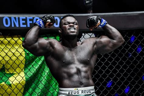 Oumar ‘Reug Reug’ Kane scores brutal knockout in heavyweight kickboxing clash – ONE Fight Night 23 Highlights