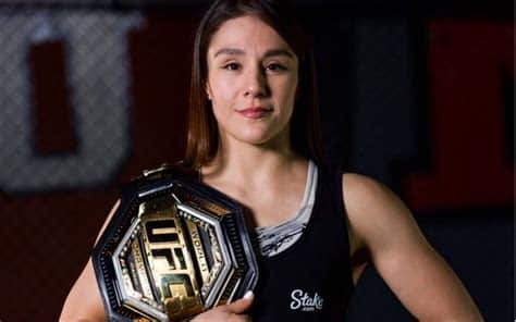 Alexa Grasso vs. Valentina Shevchenko and more added to UFC 306