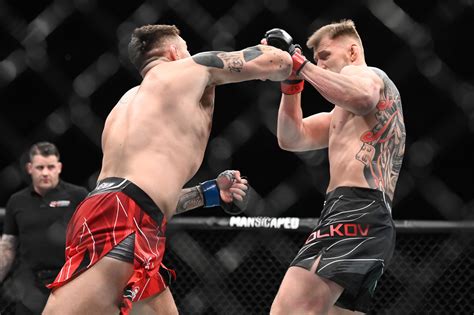 Tom Aspinall scoffs at Alexander Volkov callout for fight rematch pre-UFC 304: ‘I’m better than him’