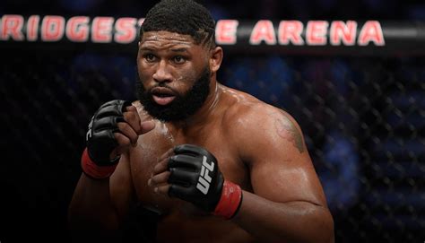 Curtis Blaydes: ‘I don’t think I have a glass jaw. I just think it’s heavyweight’ responds to critics