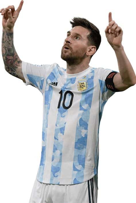 Write informative laconic excerpt under 30 words in mexican spanish for news below. Do not wrap it into quotation marks or html tags. playMoreno: Messi looked healthier in Argentina&apos;s win vs. Canada (2:07)Alejandro Moreno breaks down what he liked from Lionel Messi in Argentina&apos;s win over Canada. (2:07)Jul 9, 2024, 11:32 PM ETLionel Messi said he was left in awe after Argentina and some of its remaining "old guard" defeated Canada 2-0 at MetLife Stadium in East Rutherford, New Jersey, to qualify for the 2024 Copa América final.Messi scored his first goal at this year&apos;s Copa and the 14th of his career in the second half to double the lead Julián Álvarez staked Argentina to with his first-half strike."What this team has done, what the Argentina national team has done, because after this everyone gives more importance to all the finals that me and the &apos;older guys&apos; have played," Messi said after the match. "Me, Fide [Angel Di María], Ota [Nicolás Otamendi], and that Argentina can play another final is amazing."To be honest it has been a difficult tournament, the level has been as equal as ever, very bad field, high temperatures that make it hard to play, very tough rivals. So the fact we made it and we are here again playing a final is something to enjoy and highlight."La Albiceleste returns to the final game of the tournament for the second consecutive time, after featuring in the 2021 edition, and stands on the brink of winning the country&apos;s 16th Copa América title -- which would pull them ahead of Uruguay for the most all time.Manager Lionel Scaloni expressed excitement over reaching this point of the competition, before warning of the difficulties that lie ahead for Argentina.Lionel Messi, center, celebrates with Argentina teammates after beating Canada in the Copa America semis. Getty Images"It&apos;s something to be proud of and grateful to the players for," Scaloni said. "Yesterday, a colleague asked me if we normalize this, but the question was good and I wasn&apos;t clear. It&apos;s super difficult to be in a final, especially coming in the way we did with previous success and triumph. It&apos;s double as hard."The ones on the inside know how difficult it is to reach this point. It&apos;s a sensation of happiness, but also worry because it costs more."Argentina topped Group A by beating Canada, Chile and Peru, before going on to beat Ecuador in a shootout to reach the semifinal. Messi and Co. dispatched Canada in the semifinal by the same scoreline as it did in group play at 2-0 to put the team in the final.Now, the team prepares to face either Uruguay or Colombia in what could be the final game for Di Maria and Messi."You know how I think, we wait and see how he plays," Scaloni said of Di Maria. "We won&apos;t retire him early before the game, then the tears will start and everyone, his family, will get melancholic. We&apos;ll see later if we convince him or not convince him, but for now we let him play."It&apos;s the same case for Messi. We leave them calm from our part, we won&apos;t be the ones to close the door on them. He can be with us until he wants, and even after he retires he can join me if I&apos;m still coach. And if not I&apos;ll take him where I go. He would be a great help."Argentina will travel to Miami, Florida -- where Messi plays for club side Inter Miami CF -- to play the final match at Hard Rock Stadium on July 14.Information from The Associated Press was used in this story. ,Lionel Messi lidera a Argentina a la final de la Copa América tras vencer a Canadá 2-0, buscando su 16° título. ¡Emoción asegurada!