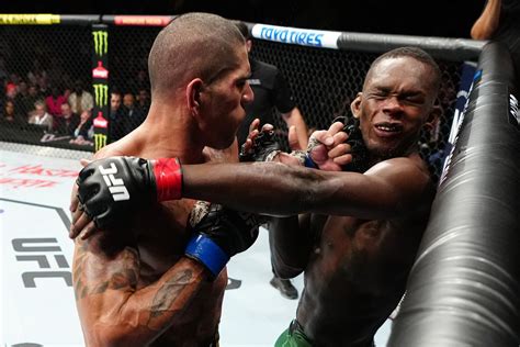 Israel Adesanya hints at injury suffered pre-UFC 305 title fight after theory from Alex Pereira