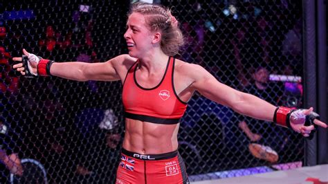 Dakota Ditcheva wins with another first-round knockout, will face Talia Santos in the PFL Finals