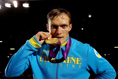 Oleksandr Usyk calls for radical reform of ‘Rotten’ Olympic boxing system