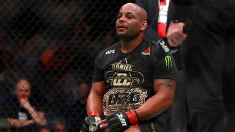 When Daniel Cormier Threatened to Out-Dance Tai Tuivasa