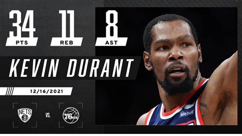 Write informative laconic excerpt under 30 words in mexican spanish for news below. Do not wrap it into quotation marks or html tags. Kevin Durant se ha enfrentado a constantes problemas de lesiones, lo que ha afectado su valor para los managers en fantasy. Desde su recuperación de una ruptura en el tendón de Aquiles, Durant ha jugado 35 partidos en la temporada 2020-21, 55 partidos en la temporada 2021-22 y 47 partidos en la última temporada. A pesar de las lesiones, Durant ha logrado promediar 29.1 puntos, 6.7 rebotes, 5.0 asistencias y 1.4 bloqueos en 35.6 minutos por partido en la pasada temporada. Esto marca su quinta temporada consecutiva promediando al menos 26 puntos, seis rebotes, cinco asistencias y un bloqueo mientras dispara más del 50 por ciento desde el campo. Durant generó controversia durante la temporada baja al pedir un intercambio de los Nets en agosto, pero desde entonces ha retractado su solicitud. A pesar de las adiciones de jugadores como T.J. Warren y Royce O'Neale al equipo, Durant sigue siendo una pieza clave en los Nets y se espera que tenga otra temporada destacada en 2023-24, siempre y cuando se mantenga saludable.,Kevin Durant enfrenta problemas de lesiones, pero sigue siendo pieza clave para los Nets. Promedió 29.1 puntos, 6.7 rebotes y 5.0 asistencias la temporada pasada.