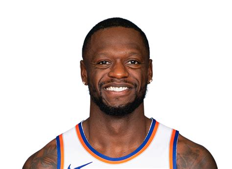 Write informative laconic excerpt under 30 words in mexican spanish for news below. Do not wrap it into quotation marks or html tags. Julius Randle tuvo una temporada fuerte en 2022-23, promediando 25.1 puntos, 10.0 rebotes, 4.1 asistencias y 2.8 triples por juego. Sin embargo, su rendimiento defensivo y su eficiencia en tiros siguen siendo puntos débiles en su juego Los Knicks han mejorado como equipo y Randle es una parte importante de sus planes. Sin embargo, su valor fantasy está limitado debido a sus deficiencias. Aunque es un jugador confiable que garantiza un doble-doble en cada partido, no es tan emocionante como otros y se espera que se le seleccione en rondas posteriores en los drafts,Julius Randle destaca en puntos y rebotes, pero su defensa y eficiencia en tiros siguen siendo áreas de mejora. Valioso para los Knicks, pero limitado en fantasy.