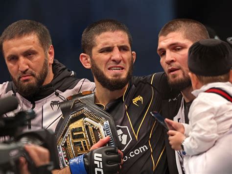 Khabib Nurmagomedov shares shocking prediction for potential Islam Makhachev vs. Charles Oliveira rematch