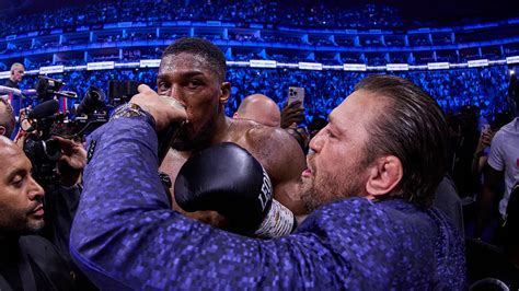 Video – Conor McGregor and Tyson Fury Left Stunned After Anthony Joshua’s Nasty Knockout Loss