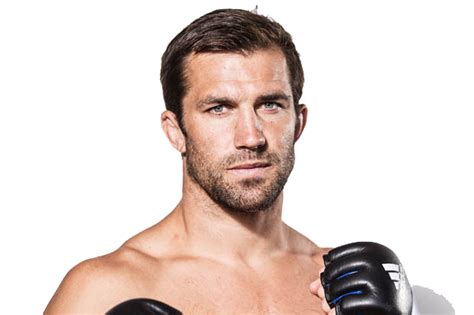 Cutman Brad Tate Slams Luke Rockhold a “Pain In A**”