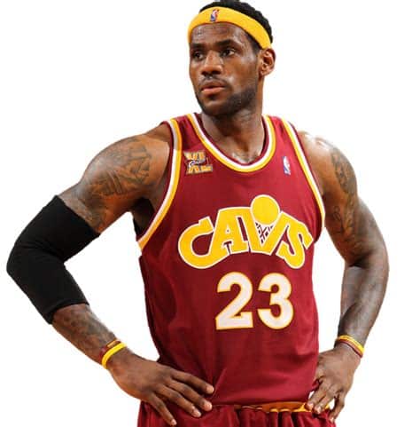 Write informative laconic excerpt under 30 words in mexican spanish for news below. Do not wrap it into quotation marks or html tags. LeBron James supera a Kareem Abdul-Jabbar como el máximo anotador de todos los tiempos de la NBA en febrero de 2023 James promedió 28.9 puntos, 8.3 rebotes, 6.8 asistencias y 2.2 triples por partido en su temporada número 20 en la NBA A pesar de su edad y su historial de lesiones, James sigue siendo un jugador de élite y confirmó que regresará para una temporada más,LeBron James se convierte en el máximo anotador de la NBA, demostrando su calidad a pesar de su edad y lesiones. Regresará para otra temporada.