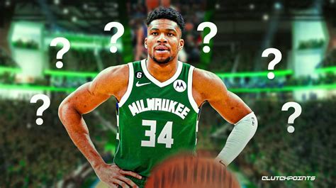 Write informative laconic excerpt under 30 words in mexican spanish for news below. Do not wrap it into quotation marks or html tags. Giannis Antetokounmpo ha tenido un desempeño destacado en las últimas temporadas de la NBA. Ha establecido récords personales en puntos y tiros libres por partido. Antetokounmpo ha mostrado debilidad en el porcentaje de tiros libres y en su rendimiento defensivo, lo que ha afectado su valor en la fantasía y su posición en las votaciones del MVP. A pesar de sus lesiones recurrentes en la rodilla, Antetokounmpo sigue siendo considerado uno de los principales candidatos al MVP y un jugador de primera ronda en los drafts de fantasía.,Giannis Antetokounmpo, estrella de la NBA con récords personales, enfrenta críticas por tiros libres y defensa. Lesiones no frenan su potencial MVP.