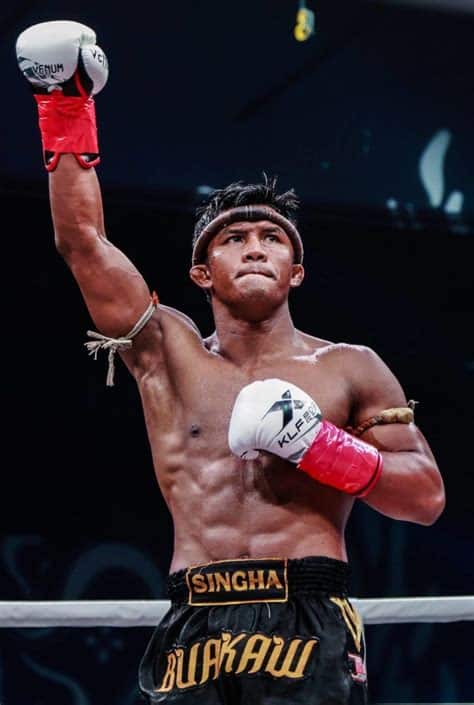 Buakaw is Back: Buakaw vs. Kouzi at the Japan Martial Arts Expo Booked for October 19