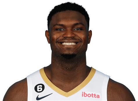 Write informative laconic excerpt under 30 words in mexican spanish for news below. Do not wrap it into quotation marks or html tags. Zion Williamson, jugador de los New Orleans Pelicans, ha tenido una carrera plagada de lesiones que han limitado su participación en la NBA. Sin embargo, cuando está en la cancha, su producción es de élite. En 2022-23, promedió 26.0 puntos, 7.0 rebotes, 4.6 asistencias y 1.1 robos por juego. Williamson ha demostrado su dominio como anotador, con un promedio de 27.0 puntos por juego en la temporada 2020-21. A pesar de sus lesiones y algunas debilidades en su juego, su potencial como jugador es indiscutible y se espera que tenga un papel destacado en los Pelicans en la temporada 2023-24.,Zion Williamson, estrella de los New Orleans Pelicans, lucha contra lesiones pero destaca con su producción de élite en la NBA. Se espera que brille en 2023-24.