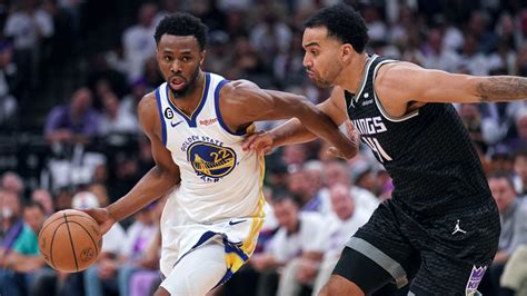 Write informative laconic excerpt under 30 words in mexican spanish for news below. Do not wrap it into quotation marks or html tags. Andrew Wiggins, jugador de los Golden State Warriors, está saludable y listo para la próxima temporada de la NBA luego de una temporada plagada de lesiones en la que solo jugó 37 partidos. Fuente: Various sources. Wiggins, quien ha sido seleccionado al Juego de Estrellas y ha contribuido consistentemente en su carrera, tiene el potencial de tener una temporada de rebote completo si se mantiene saludable. Fuente: Various sources. ,Andrew Wiggins, jugador de los Golden State Warriors, está listo tras lesiones para una temporada prometedora en la NBA.