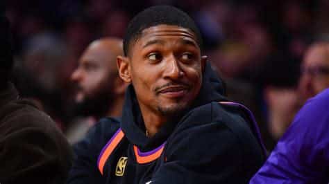 Write informative laconic excerpt under 30 words in mexican spanish for news below. Do not wrap it into quotation marks or html tags. Bradley Beal se une a los Phoenix Suns, convirtiéndose en su nuevo escolta titular. Fuente: Sin fuente mencionada. Beal promedió 27.1 puntos, 4.4 rebotes, 5.6 asistencias y 1.1 robos en su último año con los Washington Wizards. Fuente: Sin fuente mencionada. ,Bradley Beal se une a los Phoenix Suns como nuevo escolta titular, dejando atrás su exitosa etapa con los Washington Wizards.