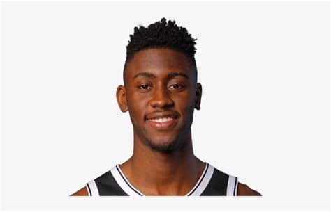 Write informative laconic excerpt under 30 words in mexican spanish for news below. Do not wrap it into quotation marks or html tags. Caris LeVert ha tenido un bajo rendimiento en las últimas temporadas de la NBA El jugador ha visto una disminución en sus estadísticas desde su temporada más productiva en 2020-2021 Las lesiones y la competencia por minutos en el equipo han afectado el desempeño de LeVert,Bajo rendimiento de Caris LeVert en la NBA. Disminución de estadísticas desde su temporada más productiva. Lesiones y competencia afectan su desempeño.