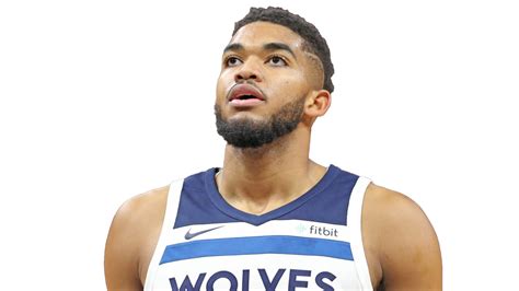 Write informative laconic excerpt under 30 words in mexican spanish for news below. Do not wrap it into quotation marks or html tags. Karl-Anthony Towns de los Minnesota Timberwolves ha experimentado una disminución en su producción en las últimas temporadas, especialmente en rebotes. Towns promedió su cifra más baja de rebotes por juego en la temporada pasada, con 8.1 rebotes por juego, influenciado en parte por la llegada de Rudy Gobert al equipo. A pesar de la disminución en los rebotes, Towns sigue siendo uno de los mejores pívots de fantasía debido a su capacidad para lanzar triples, liderando a todos los pívots con 5.7 intentos de tres puntos por juego la temporada pasada. Detalles: - Karl-Anthony Towns de los Minnesota Timberwolves ha experimentado una disminución en su producción en las últimas temporadas, especialmente en rebotes. La llegada de Rudy Gobert al equipo fue un factor que influyó en su disminución en rebotes. - Towns promedió su cifra más baja de rebotes por juego en la temporada pasada, con 8.1 rebotes por juego, pero mostró un buen desempeño en otras áreas del juego, como asistencias y triples. - A pesar de la disminución en los rebotes, Towns sigue siendo uno de los mejores pívots de fantasía debido a su capacidad para lanzar triples. Lideró a todos los pívots con 5.7 intentos de tres puntos por juego la temporada pasada.,Karl-Anthony Towns de los Timberwolves ha disminuido en rebotes, pero destaca por lanzamientos triples, liderando entre pívots con 5.7 intentos.