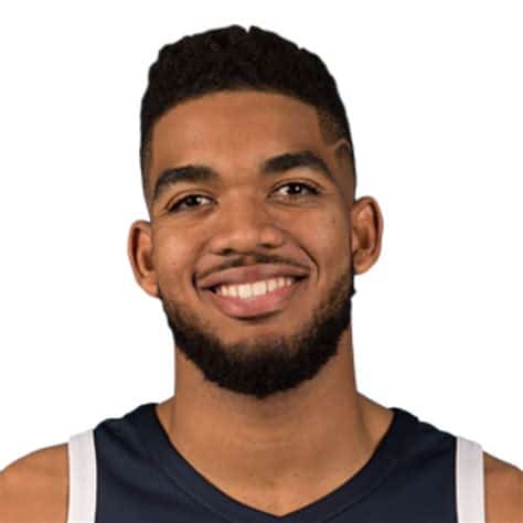 Write informative laconic excerpt under 30 words in mexican spanish for news below. Do not wrap it into quotation marks or html tags. Karl-Anthony Towns ha experimentado una disminución en su producción durante las últimas temporadas, principalmente debido a las lesiones y la adición de Rudy Gobert en los Timberwolves. Towns ha sido uno de los mejores centros en la fantasía de la NBA, gracias a su habilidad para anotar triples y su capacidad para repartir asistencias. Su salud sigue siendo una preocupación, ya que ha jugado menos de 50 partidos en tres de las últimas cuatro temporadas, pero su potencial sigue siendo alto cuando está en la cancha.,Karl-Anthony Towns ha visto descenso en producción por lesiones y competencia. Destaca en fantasía pero su salud es un tema constante. Alto potencial cuando juega.