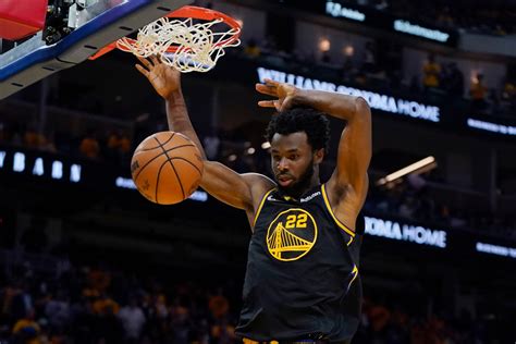 Write informative laconic excerpt under 30 words in mexican spanish for news below. Do not wrap it into quotation marks or html tags. Andrew Wiggins, jugador de los Golden State Warriors, está saludable y listo para empezar la temporada. A pesar de las lesiones que lo afectaron la temporada pasada, se espera que Wiggins tenga un rebote en su desempeño y sea una opción valiosa en las ligas de fantasía de baloncesto.,Andrew Wiggins listo para la temporada con los Warriors tras superar lesiones. Se espera un gran desempeño, siendo opción valiosa en ligas de fantasía.