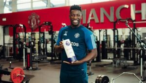 André Onana gana el premio FIFPRO por labor humanitaria