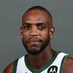 Write informative laconic excerpt under 30 words in mexican spanish for news below. Do not wrap it into quotation marks or html tags. Khris Middleton se sometió a una cirugía de rodilla después de la derrota en los playoffs de Milwaukee. Middleton ha sido uno de los jugadores más consistentes de la NBA en las últimas tres temporadas. Se espera que Middleton regrese a su carga de trabajo anterior en la próxima temporada.,Khris Middleton se operó la rodilla tras playoffs, destacado jugador NBA promete regresar a acción.